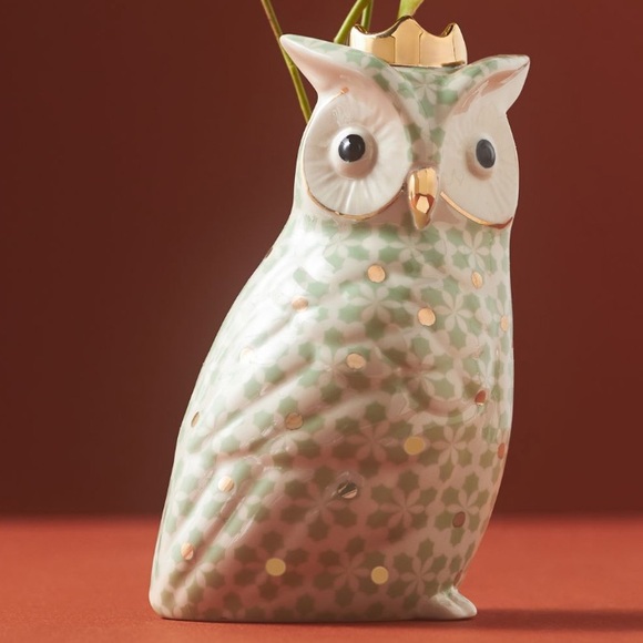 Winterland Ceramic Owl Vase with Gold Accents - Picture 1 of 5